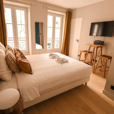 Cosy Tour Eiffel-invalides Daire Paris