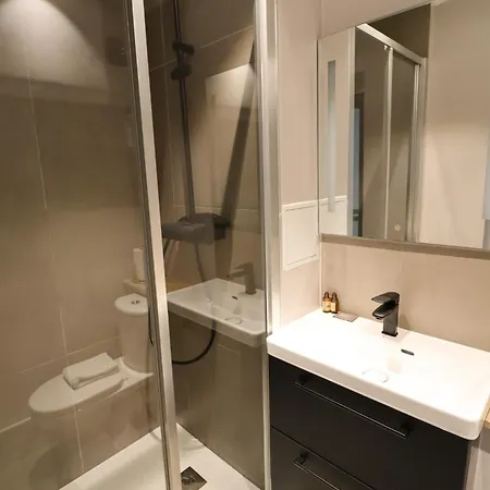 Cosy Tour Eiffel-invalides Διαμέρισμα Παρίσι